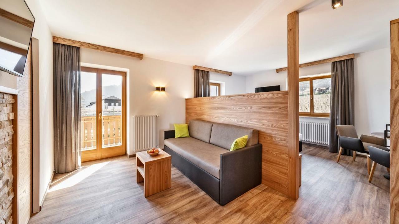 Hotel Garni Sonngart Andrian Exterior photo