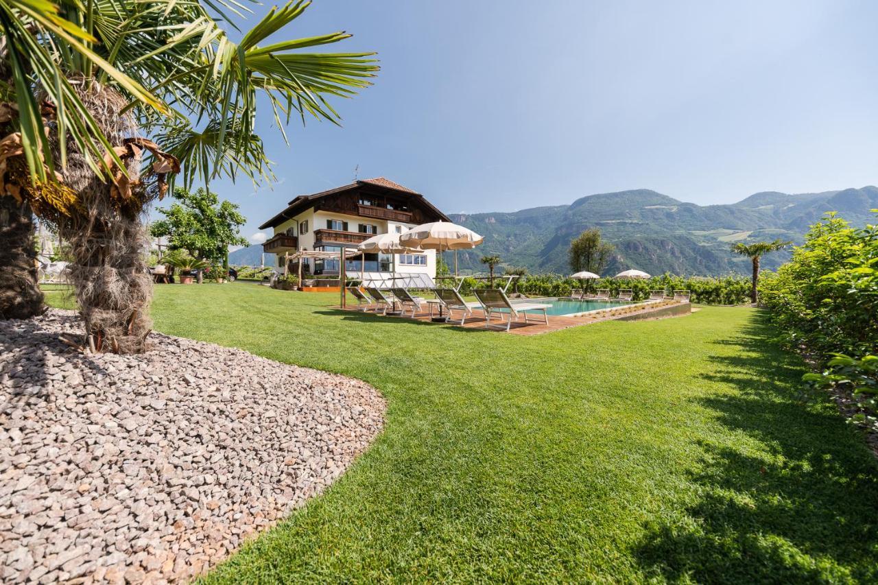 Hotel Garni Sonngart Andrian Exterior photo