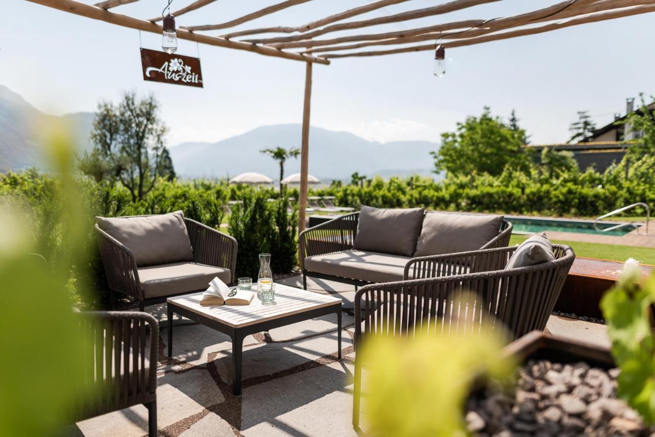 Hotel Garni Sonngart Andrian Exterior photo
